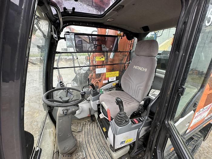 Used Hitachi ZX140W-6 2018