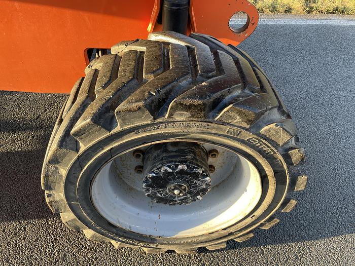 Used 2007 JLG 800 AJ