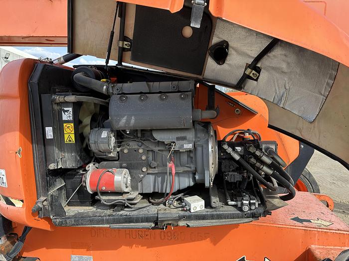 Used JLG 600AJ 2011