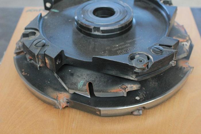 Used Gruppo utensili serramento usato