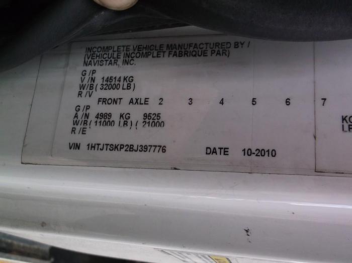 Used 2011 International 4300 Elliott L60R Sign Crane - M97776