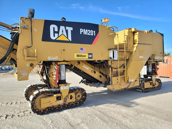 Used 2011 Caterpillar PM201