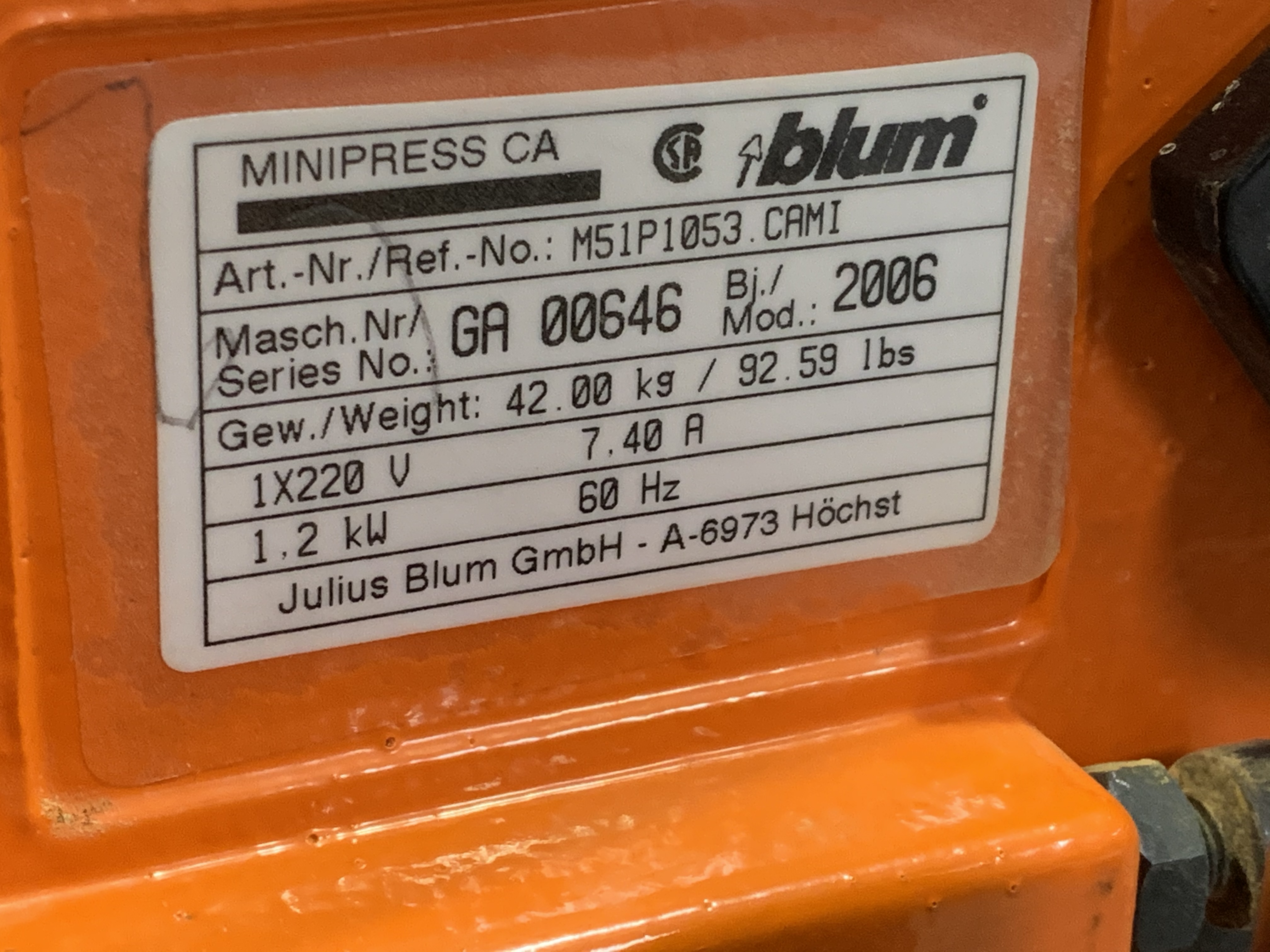 Used 2006 Blum Minipress CA Hinge machine drilling