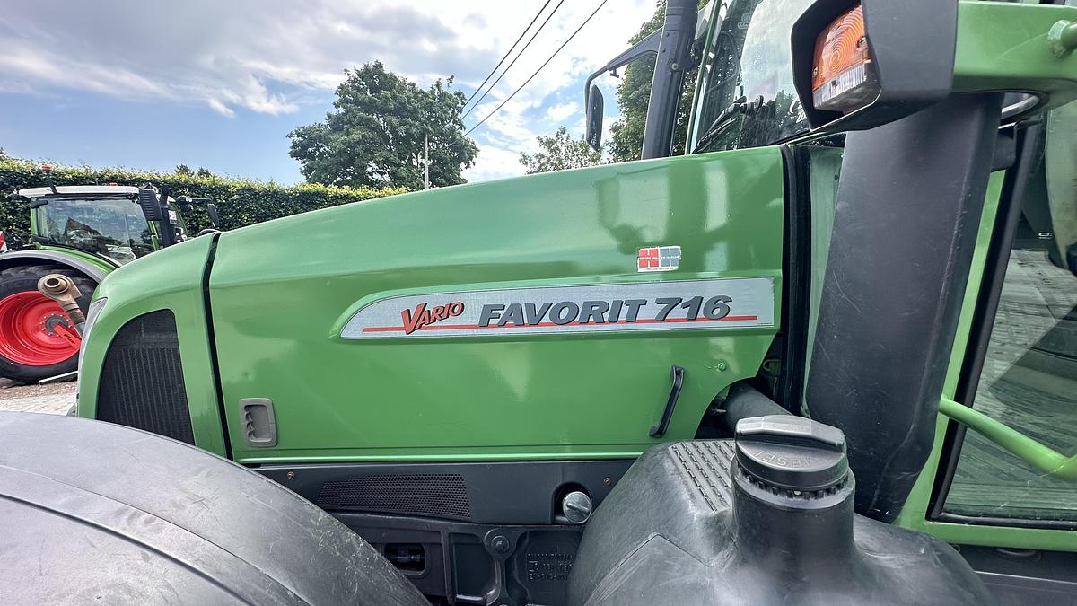 Gebruikt 2001 Fendt 716 Vario ComI