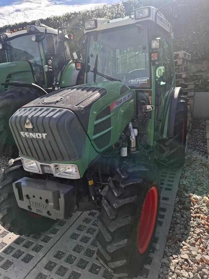 Gebruikt Fendt 211 F Vario Stb3