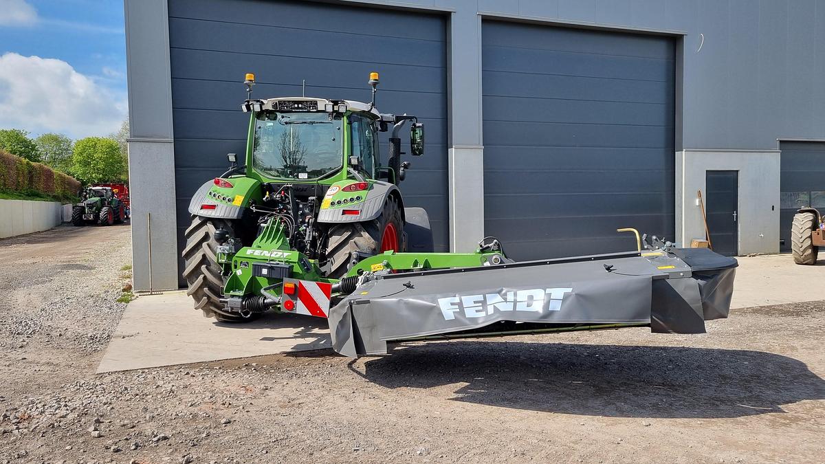 New In Stock 2023 Fendt Slicer 3160 TLX