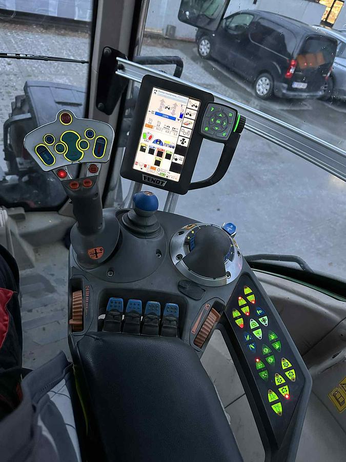 Gebruikt 2012 Fendt Fendt 824 Vario SCR