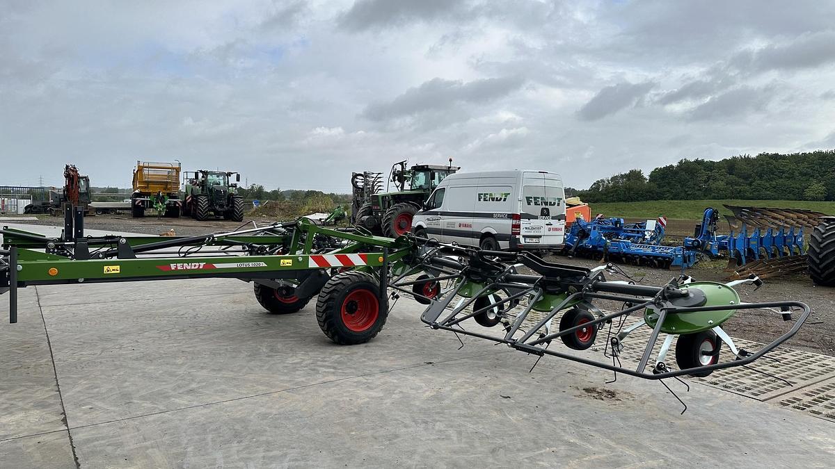 New In Stock FENDT LOTUS 1020 T