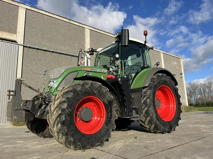 Used 2015 Fendt 720 SCR PROFI