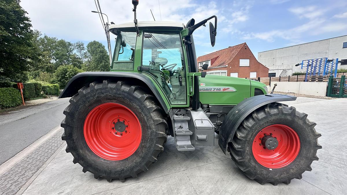 Gebruikt 2001 Fendt 716 Vario ComI