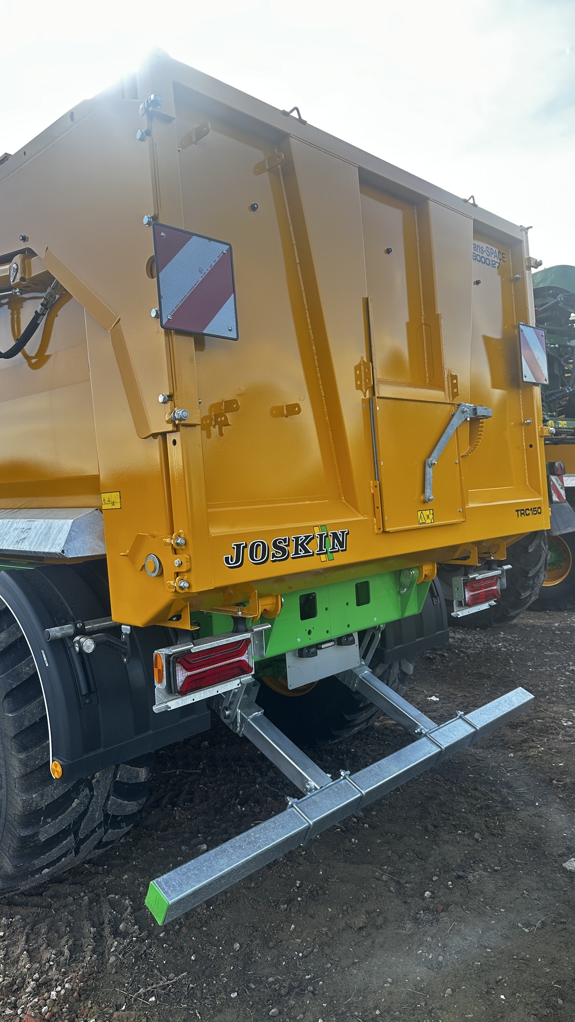 New In Stock 2026 Joskin Trans-SPACE 8000/27 TRC 150