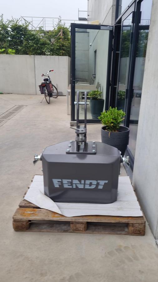 Gebruikt 2026 Frontweights 800 of 900 kg gewicht