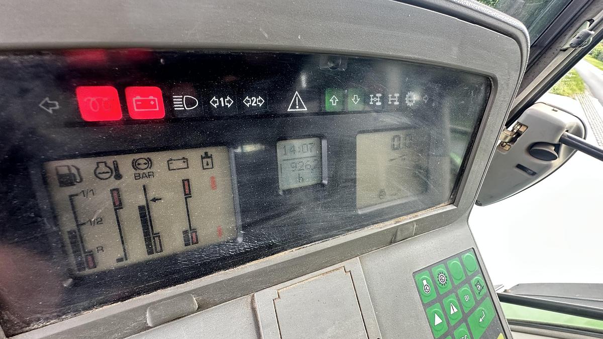 Gebruikt 2001 Fendt 716 Vario ComI