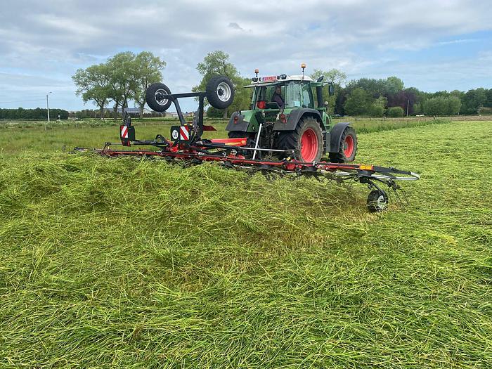 Gebruikt 2020 Vicon Fanex 1124C schudder