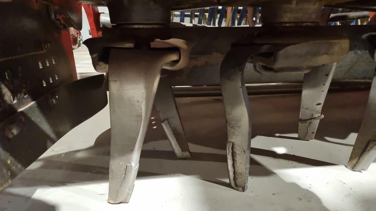 Gebruikt 2004 Kuhn HR303D