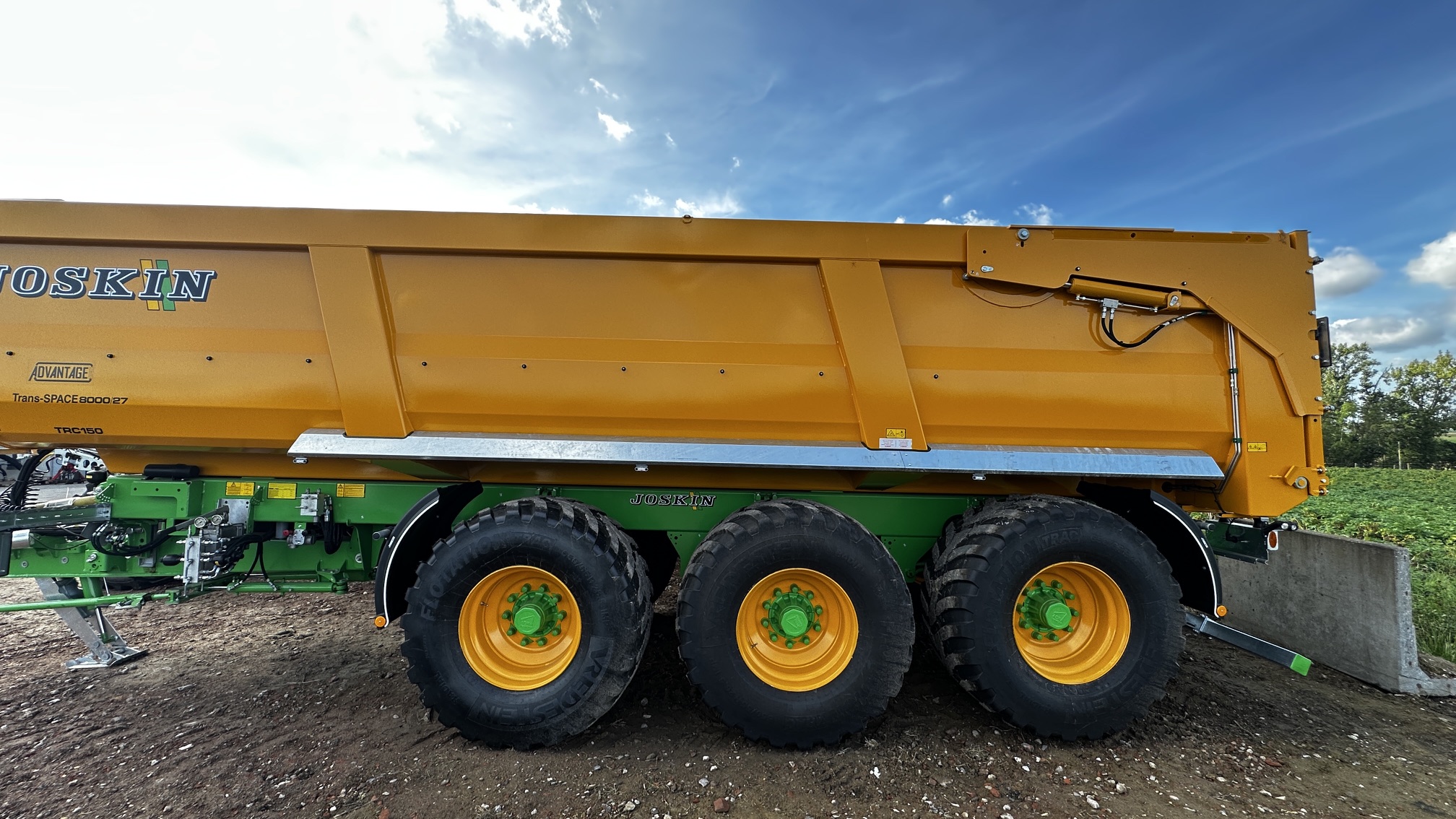 New In Stock 2026 Joskin Trans-SPACE 8000/27 TRC 150