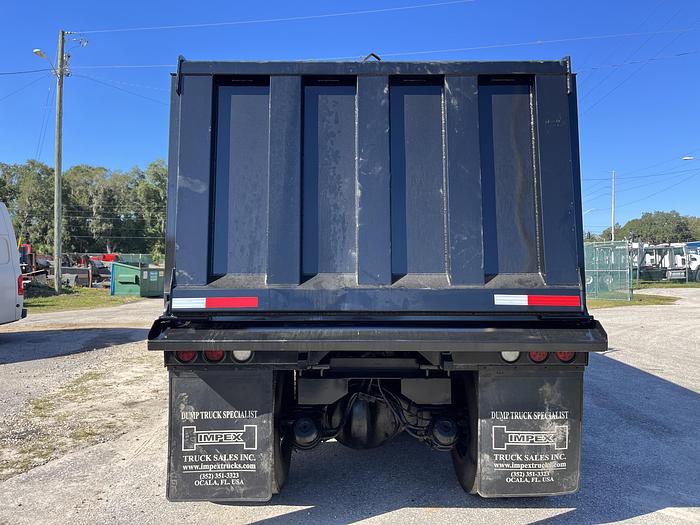 Used 2006 Kenworth T800 Tri-Axle Dump Truck #5608