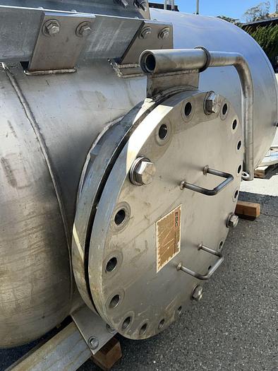 Used Tank, 950 Gallon, S/st, 55 PSI, DT/DB, Morfab, ASME #S744618