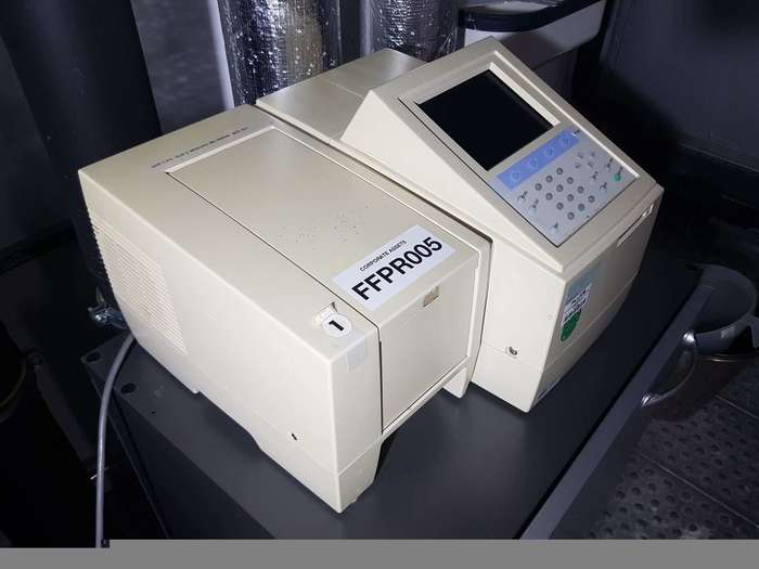 Used SHIMADZU UVmini-1240 Spectrometer