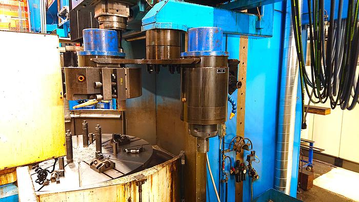 Używane 2007 Schiess Froriep 32 DE