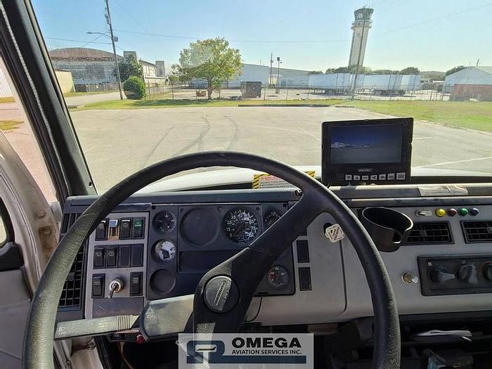 Used 1998 Tesco Freightliner Scissor Lift Truck / Maintenance Lift Truck