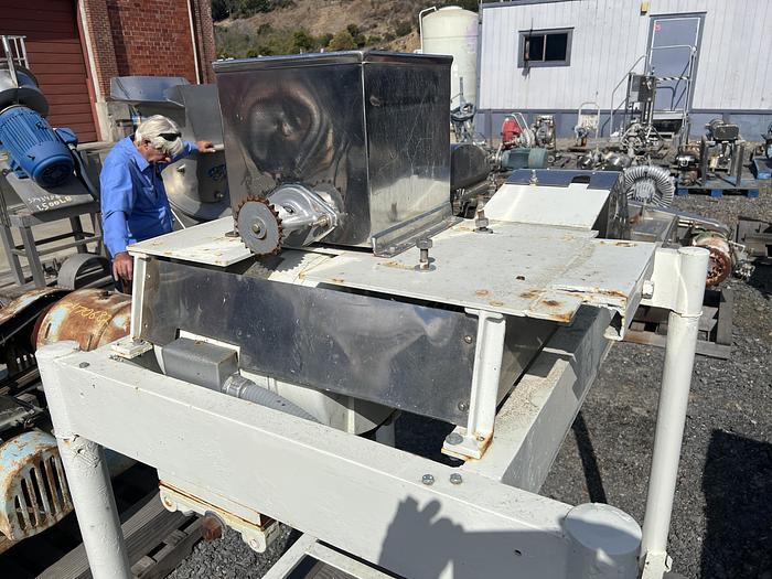 Used Mill, Fitz, DASO-6, S/st, 20 HP, Screw Feeder, #S470680