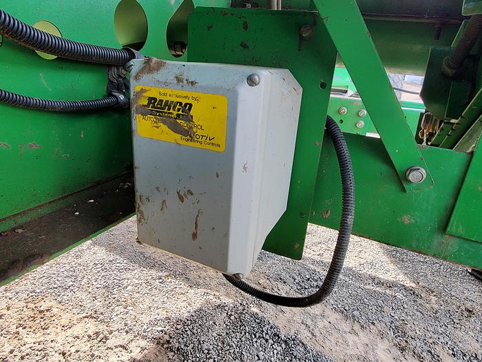 Used ** Auction ** 1996 John Deere 9500 SideHill Combine w/ 25' Header