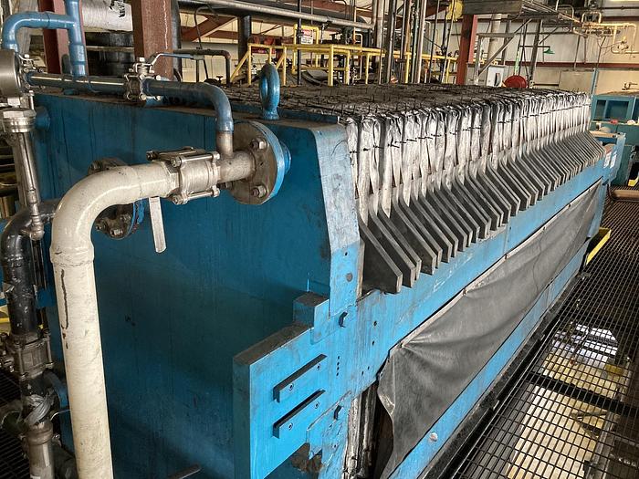 Used Used Perrin approximately 60 cu. Ft. recessed plate filter press