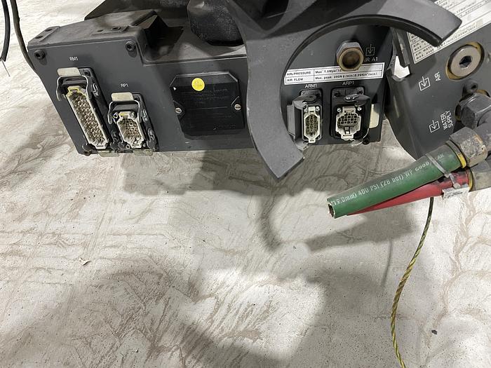 Used FANUC R2000iB/210F 6 AXIS ROBOT WITH R30iA CONTROLLER