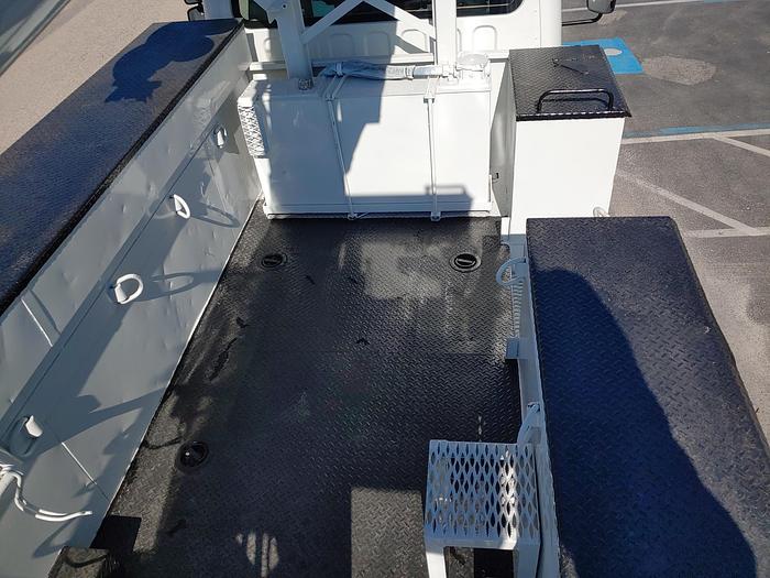 Used Terex Commander C4047 Digger Derrick on 2016 Freightliner M2 106 Reg Cab Utility Truck – G2173