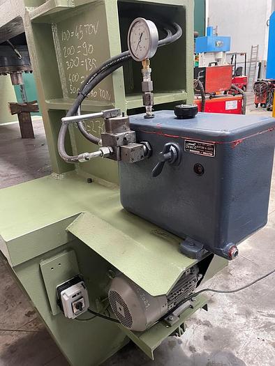 Usato PRESSA A PONTE 250 TON