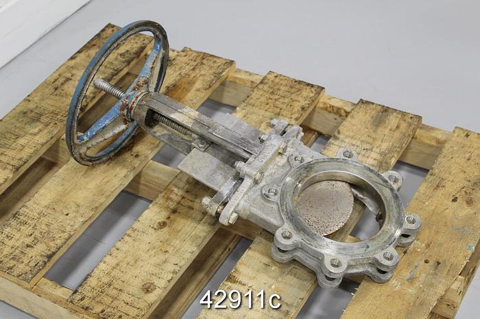 Used Dezurik 6" Hand Operated Knife Gate Valve #42911
