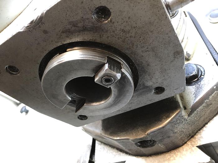 Gebruikt CNC frees machine Mikron UME 560