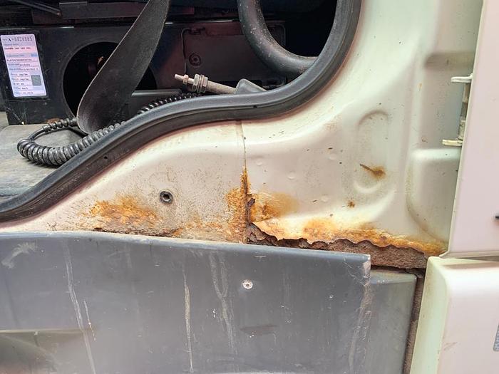 Used 2002 DAF 95 XF 430 EURO 3 MANUAL