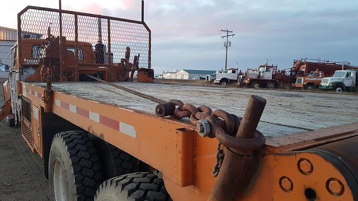 Used 1990 IHC INTERNATIONAL 4900 Tandem Axle Oilfield Pump/Kill Truck