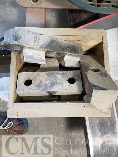 Used Montgomery Horizontal Wood Grinder