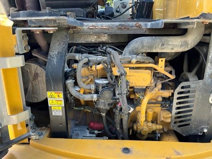 Used 2016 CAT 305.5E2 CR/ with Hyd Thumb