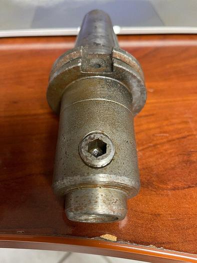 Used CAT 40 END MILL HOLDER SIZE 3/4"