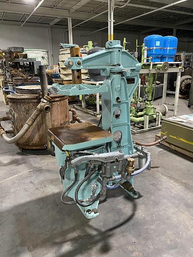 Used OSBORN 212-RJW SQUEEZER