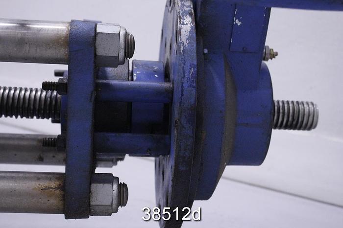 Used True Line 30" Hand Operated Knife Gate Valve with Zidell Gear Box #38512