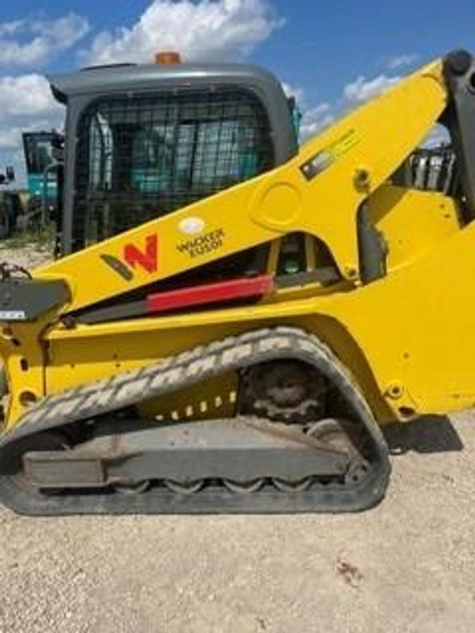 Used 2018 Wacker Neuson ST31 Compact Track Loader