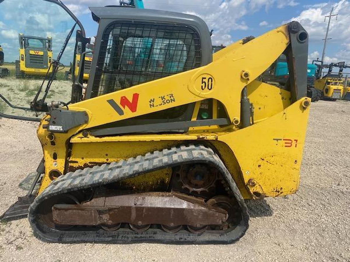 Used 2019 Wacker Neuson ST31 Compact Track Loader