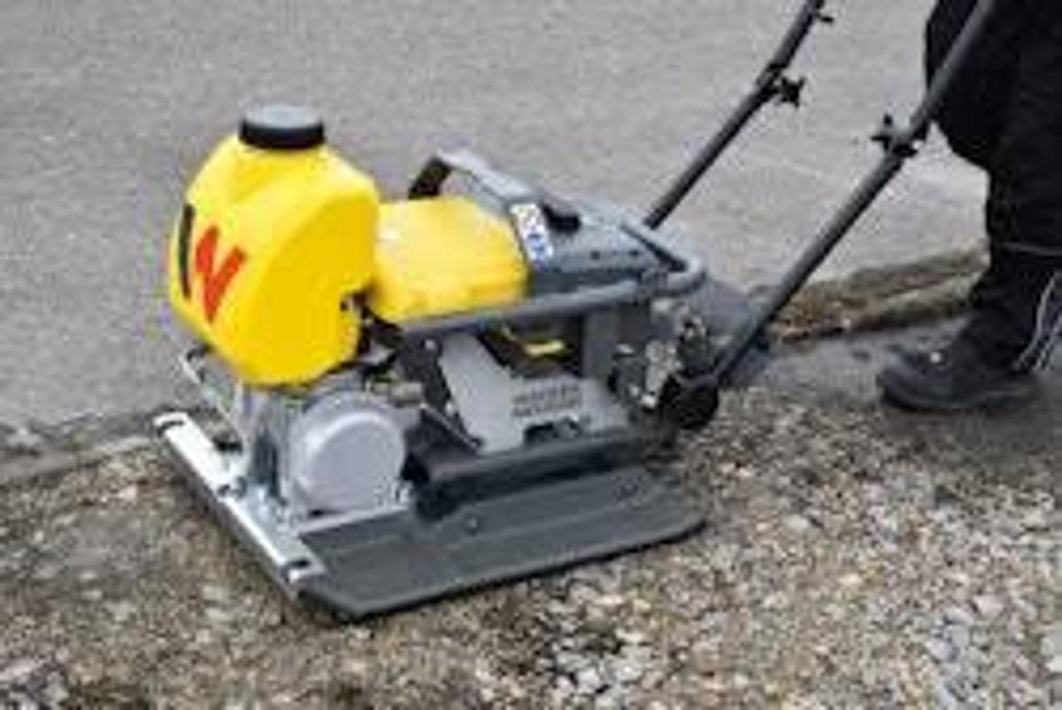 Used NEW Wacker Neuson Electric Vibratory Plates APS 1340E (5100060128)