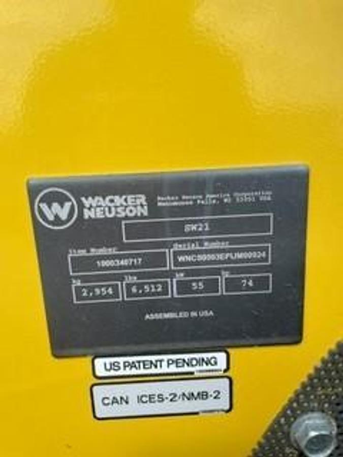 Used 2024 Wacker Neuson SW21 Skid Steer Loader