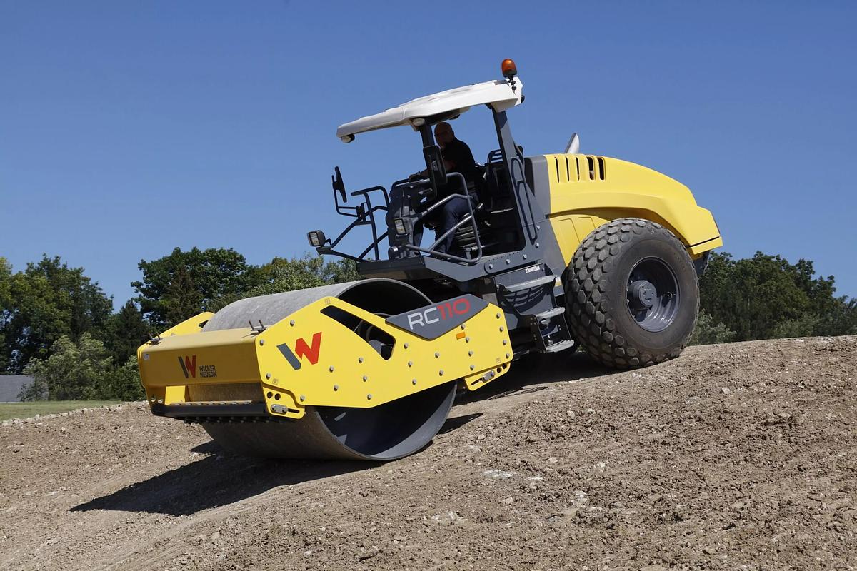 Used 2026 Wacker Neuson RC110 Drum roller CANOPY W/ROPS, SMOOTH DRUM, DIAMOND TIRES