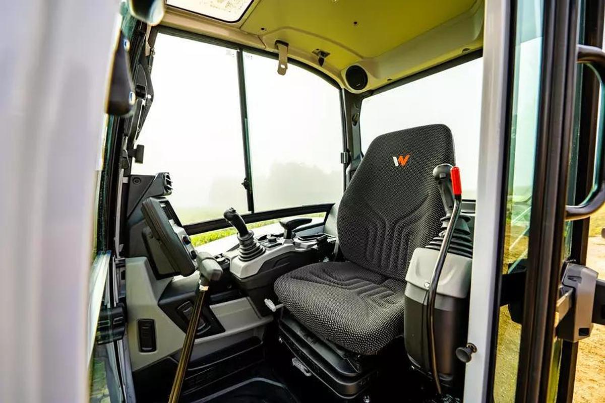 Used 2026 Wacker Neuson ET42 Mini Excavator