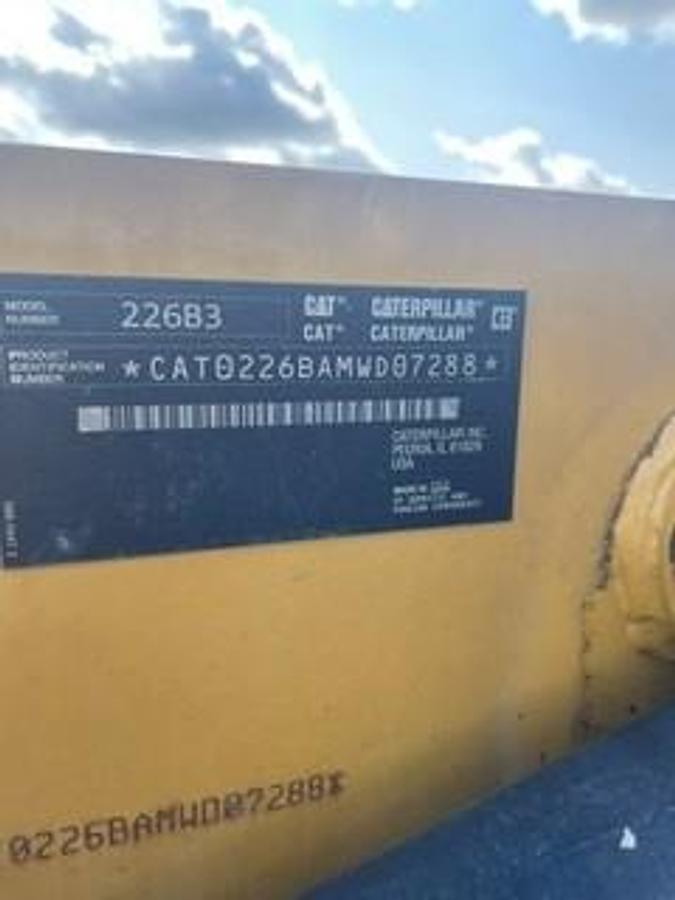 Used 2015 Caterpillar 226-B3 Skid Steer Loader