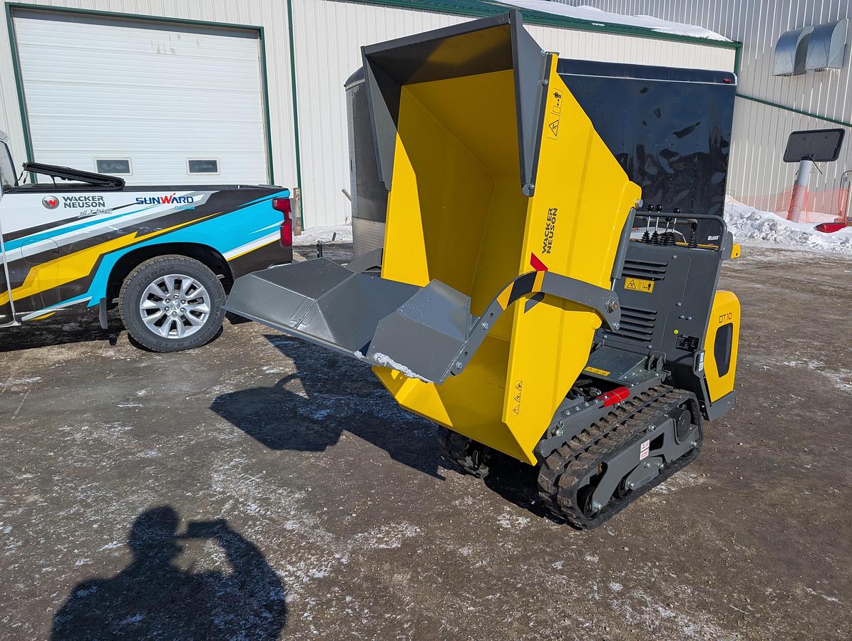 2025 Wacker Neuson DT10 Tracked Dumper