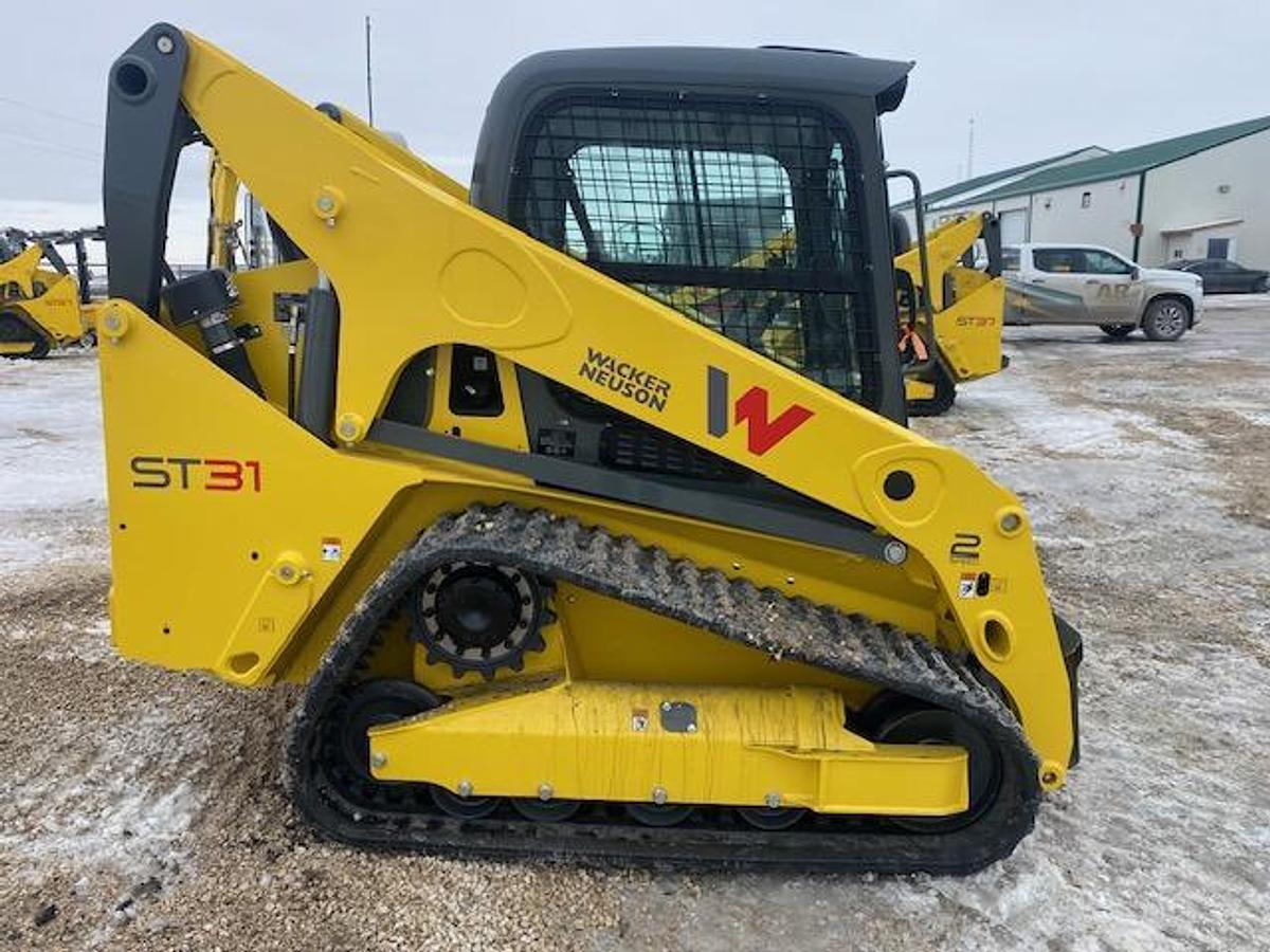 2025 Wacker Neuson ST31 Compact Track Loader