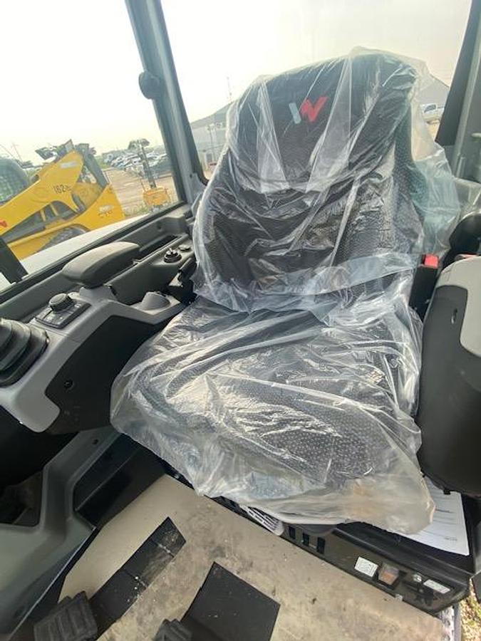 2024 Wacker Neuson EZ36